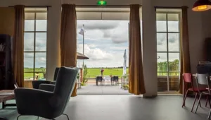SH it sailhus commandeurshuis uitzicht vanuit woonkamer