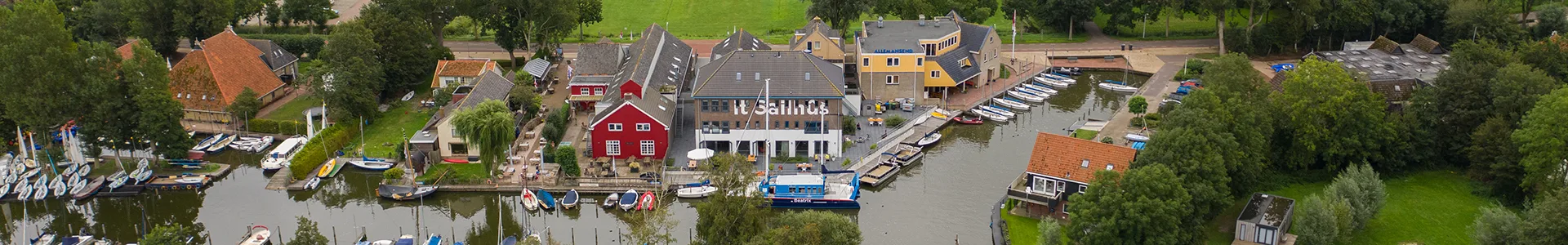 It Sailhûs Aangepaste vakantiewoningen in Friesland