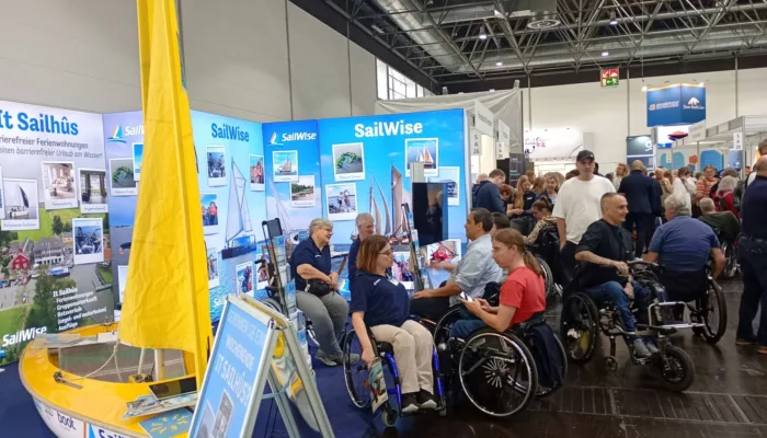 De stand van SailWise op de Rehacare 2026 is drukbezocht.