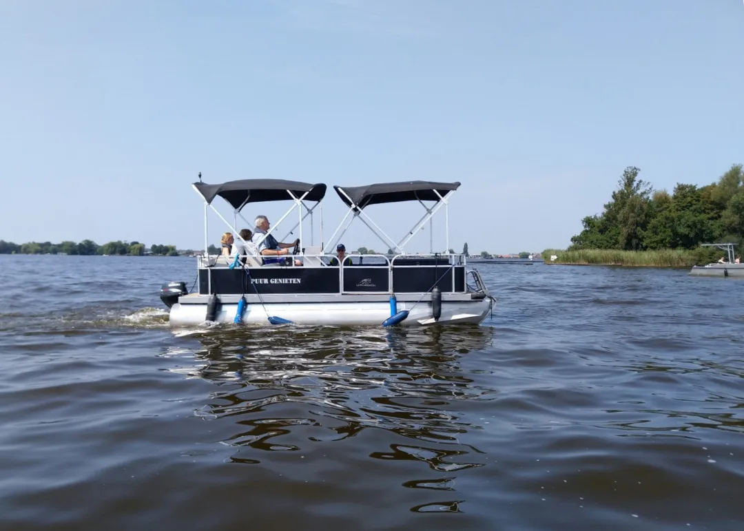 It Sailhûs pontonboot 2